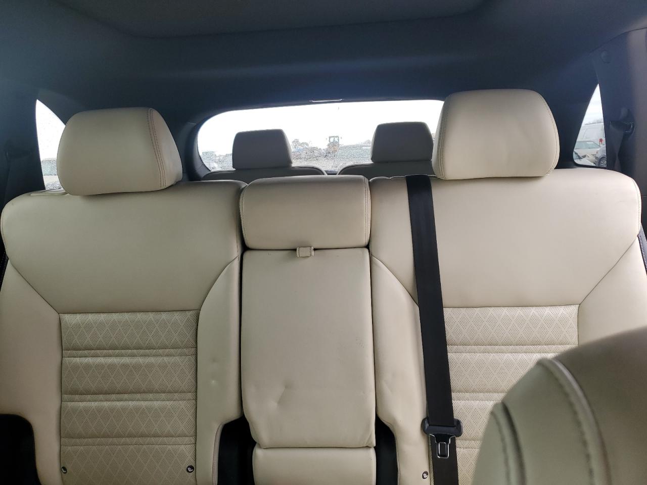 2016 Kia Sorento - Image 10
