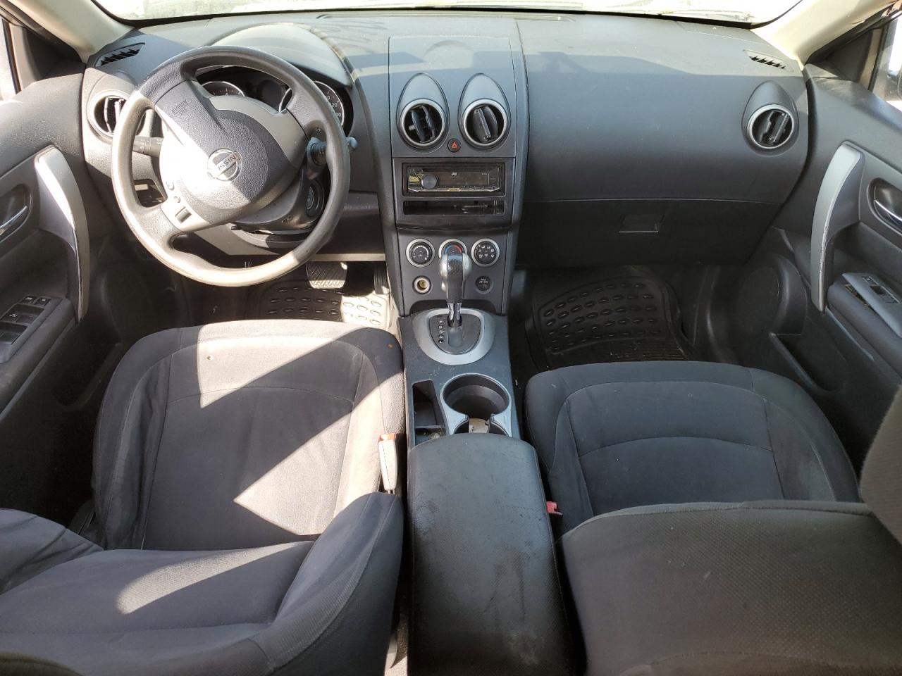 2010 Nissan Rogue - Image 8