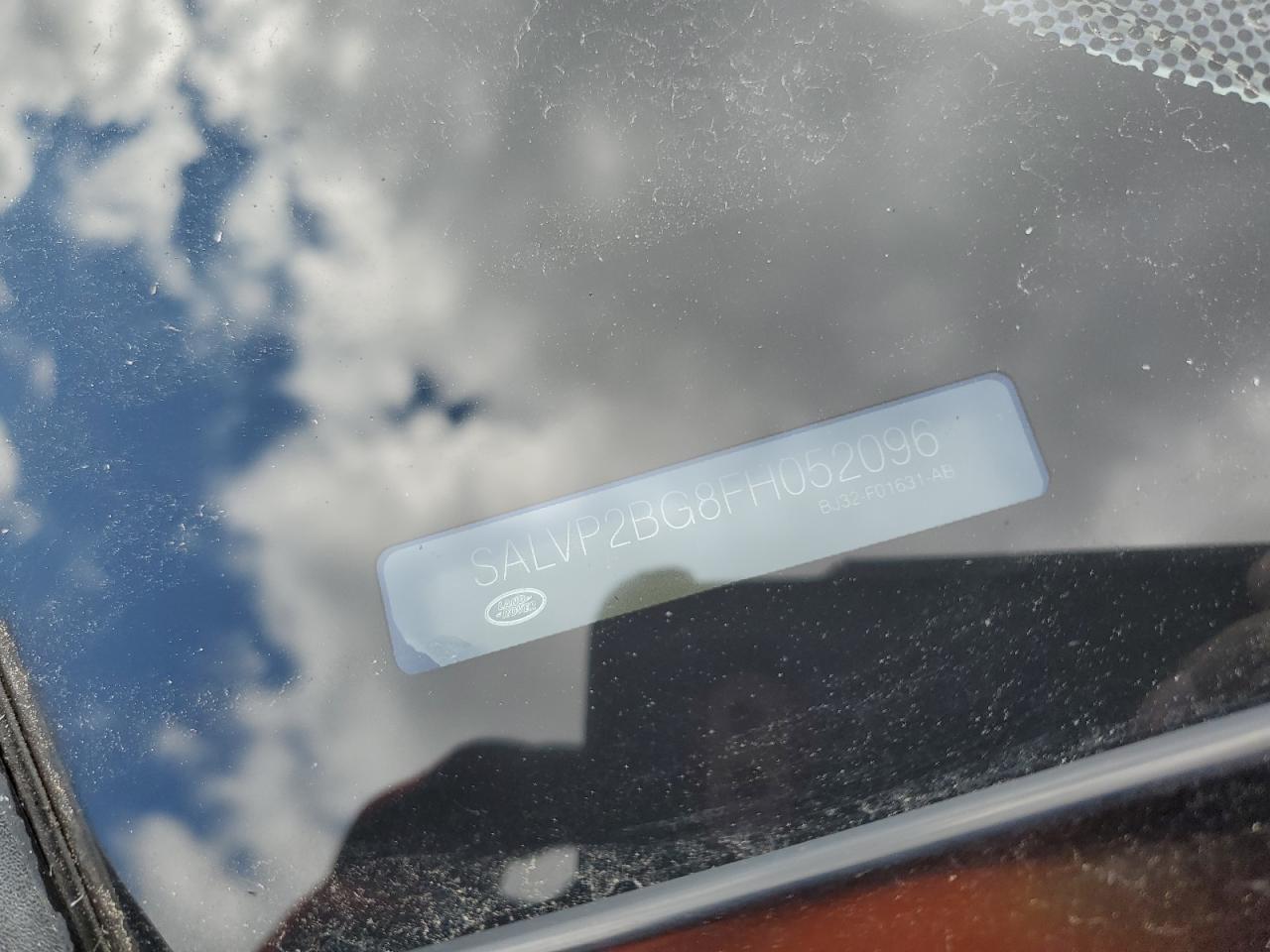 2015 Land Rover Range Rover - Image 14