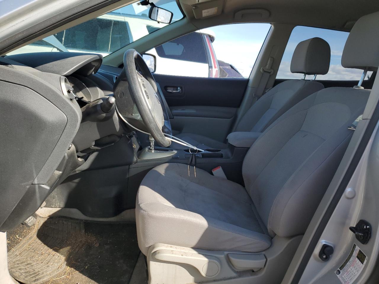 2012 Nissan Rogue - Image 7