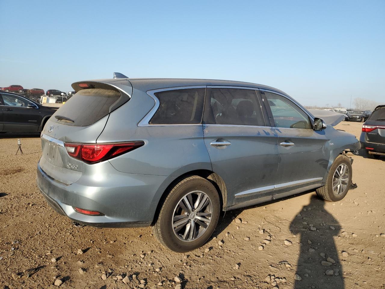 2019 Infiniti QX60 - Image 3