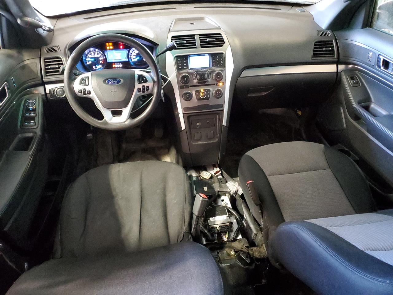 2014 Ford Explorer - Image 8