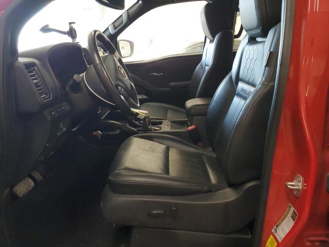  NISSAN FRONTIER 2022 Czerwony