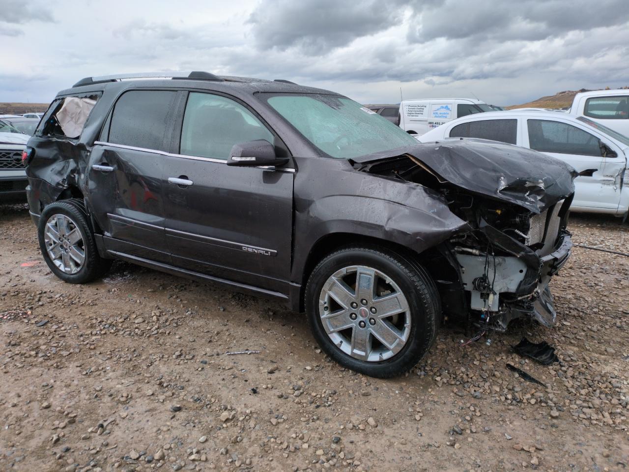 2016 GMC Acadia - Image 4
