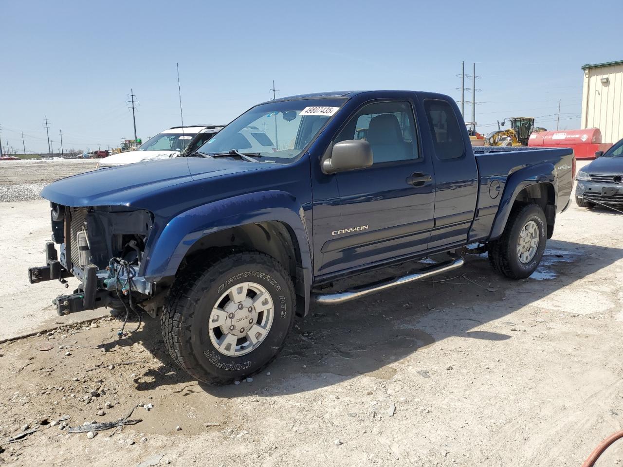 2004 GMC Canyon - Image 1