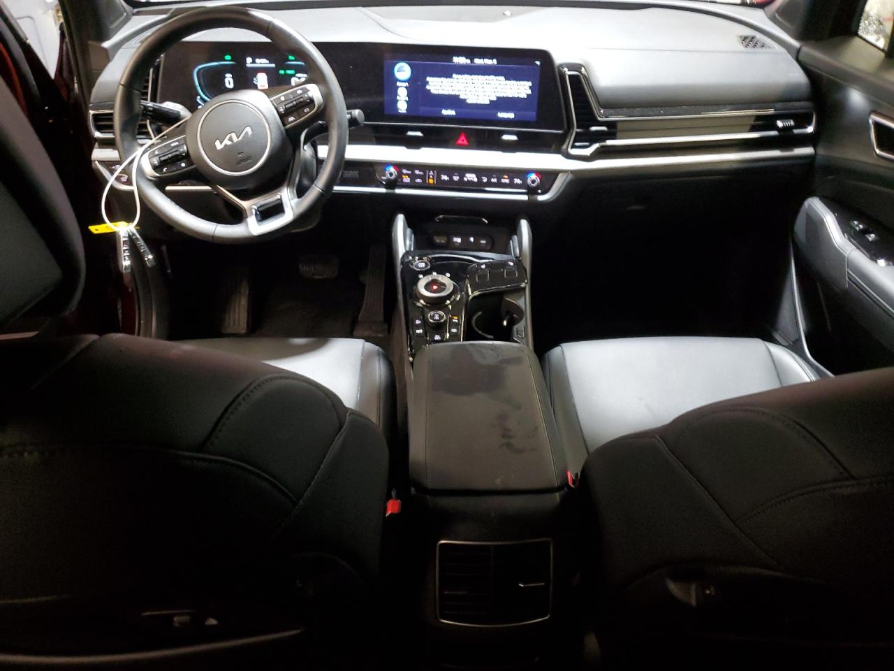 2023 Kia Sportage - Image 8