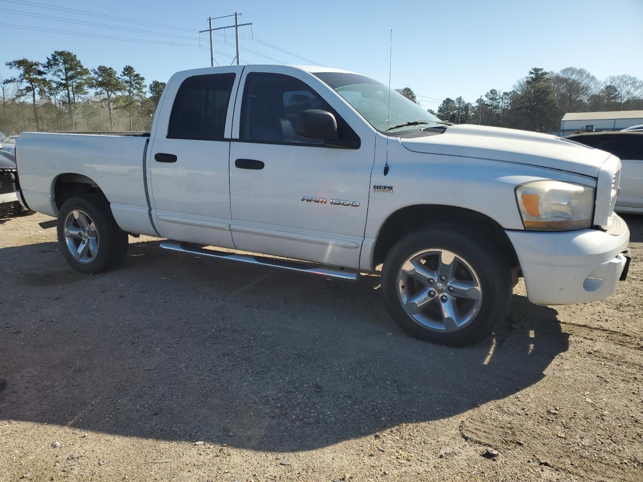 2006 Dodge RAM - Image 4