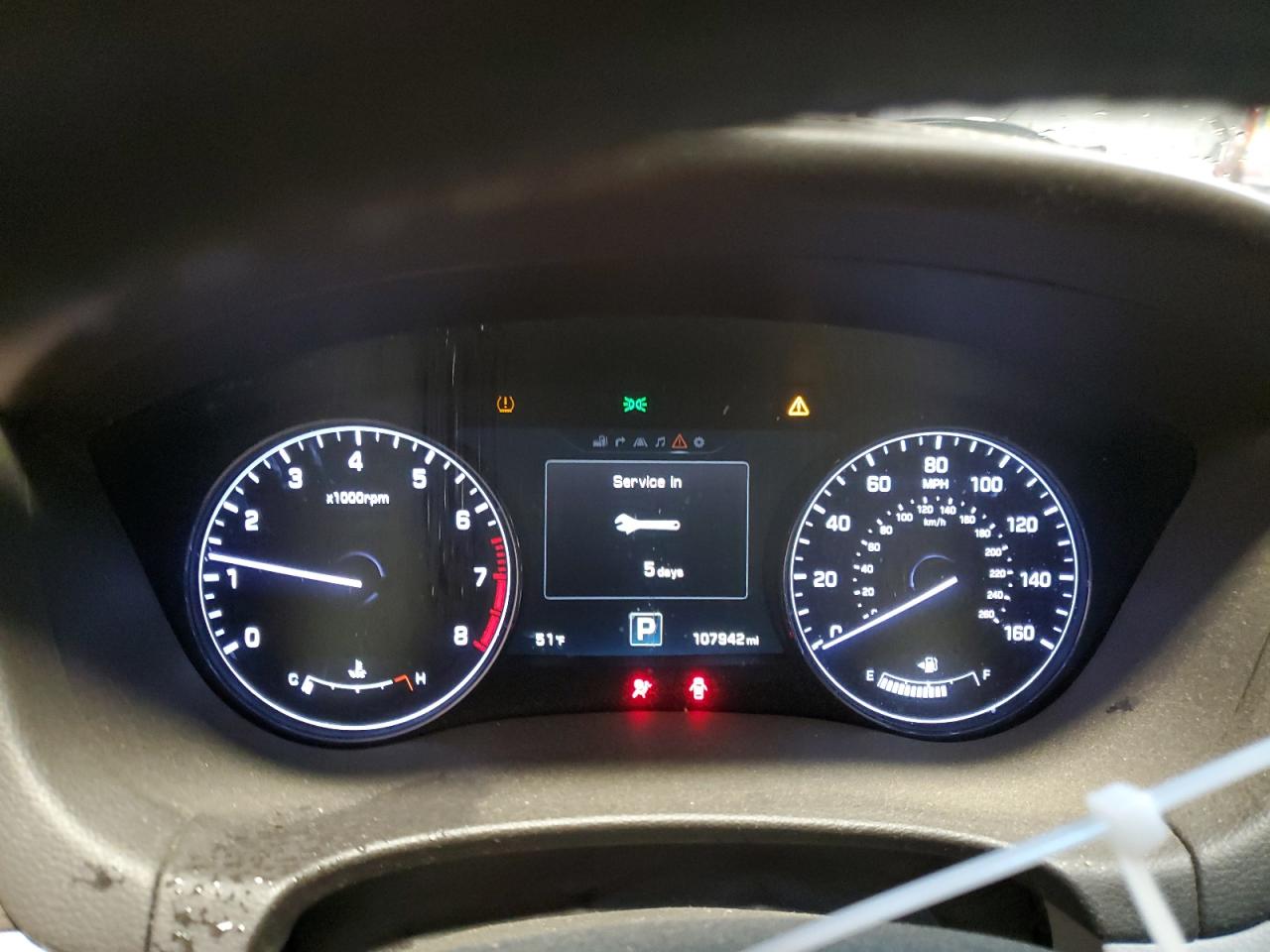 2015 Hyundai Genesis - Image 9