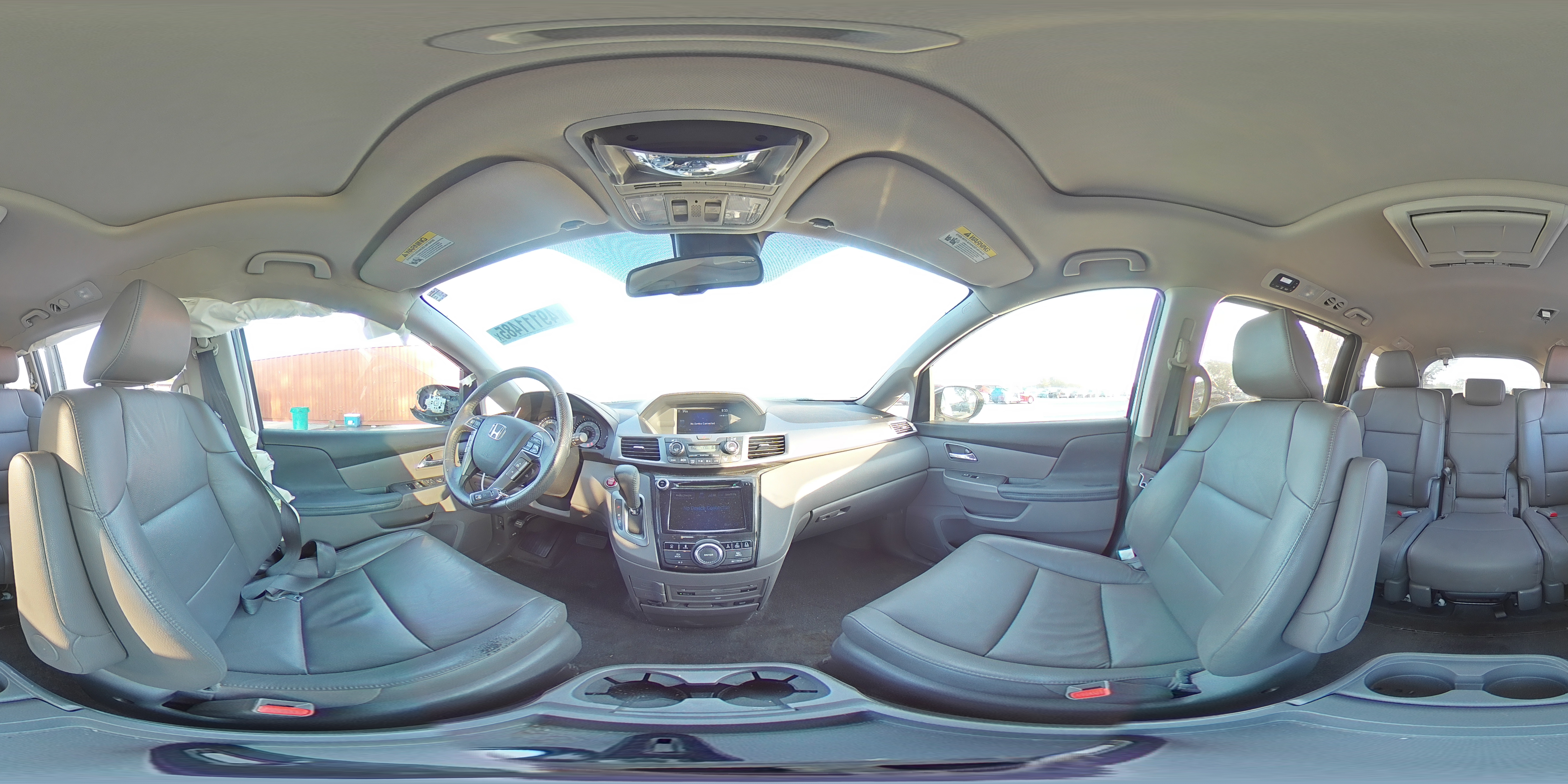 2015 Honda Odyssey - Image 14