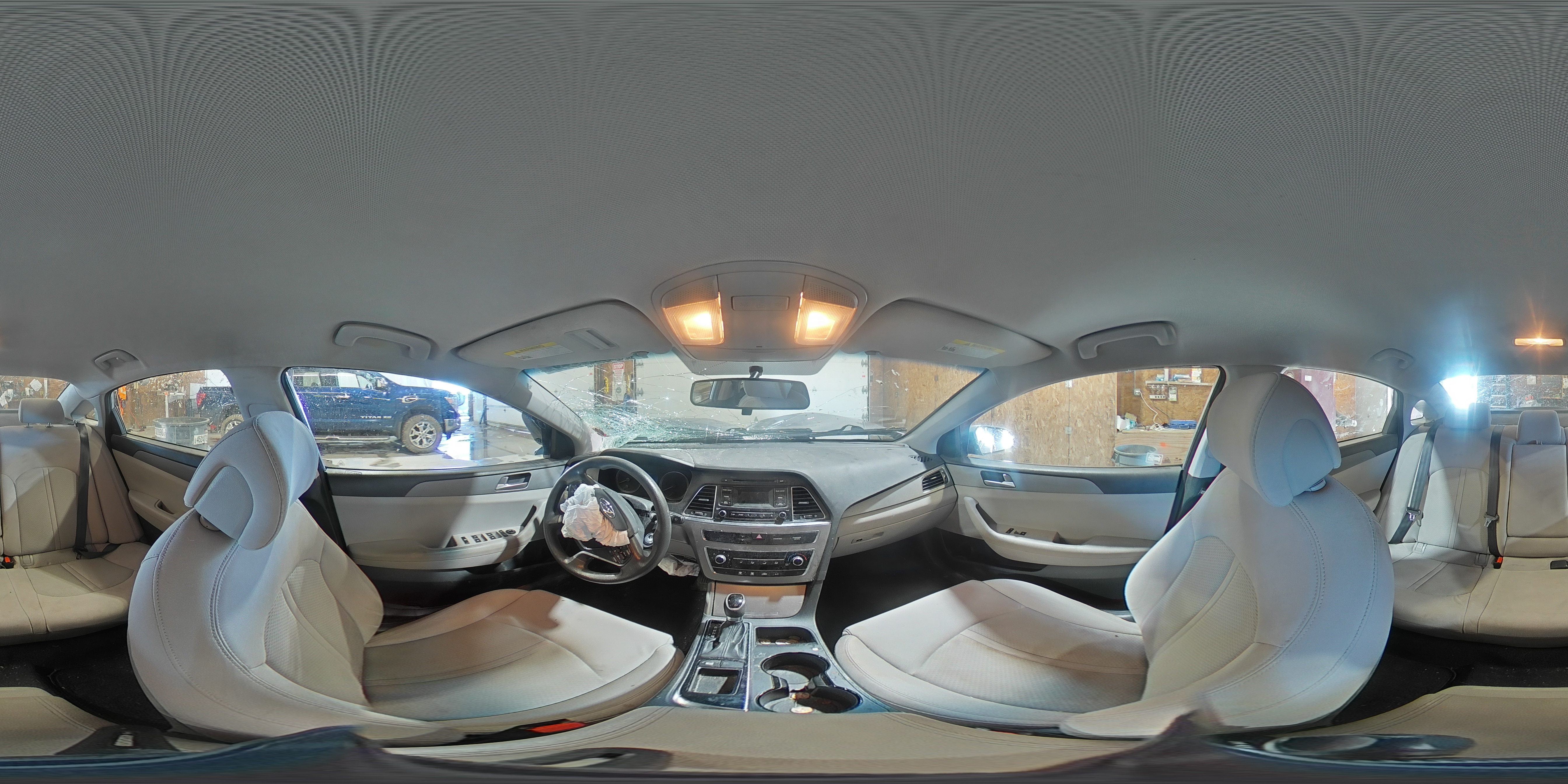 2015 Hyundai Sonata - Image 13
