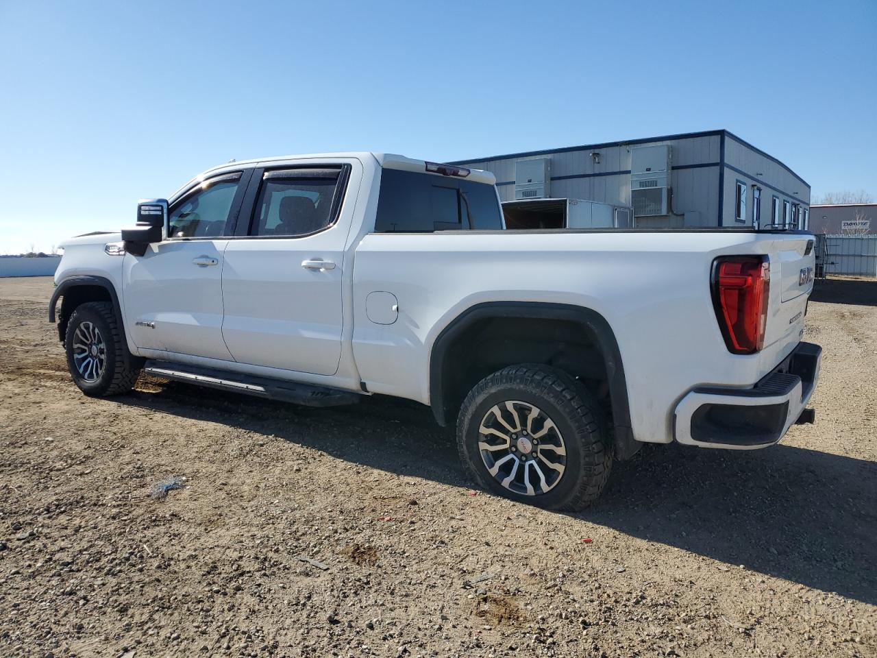 2020 GMC Sierra - Image 2