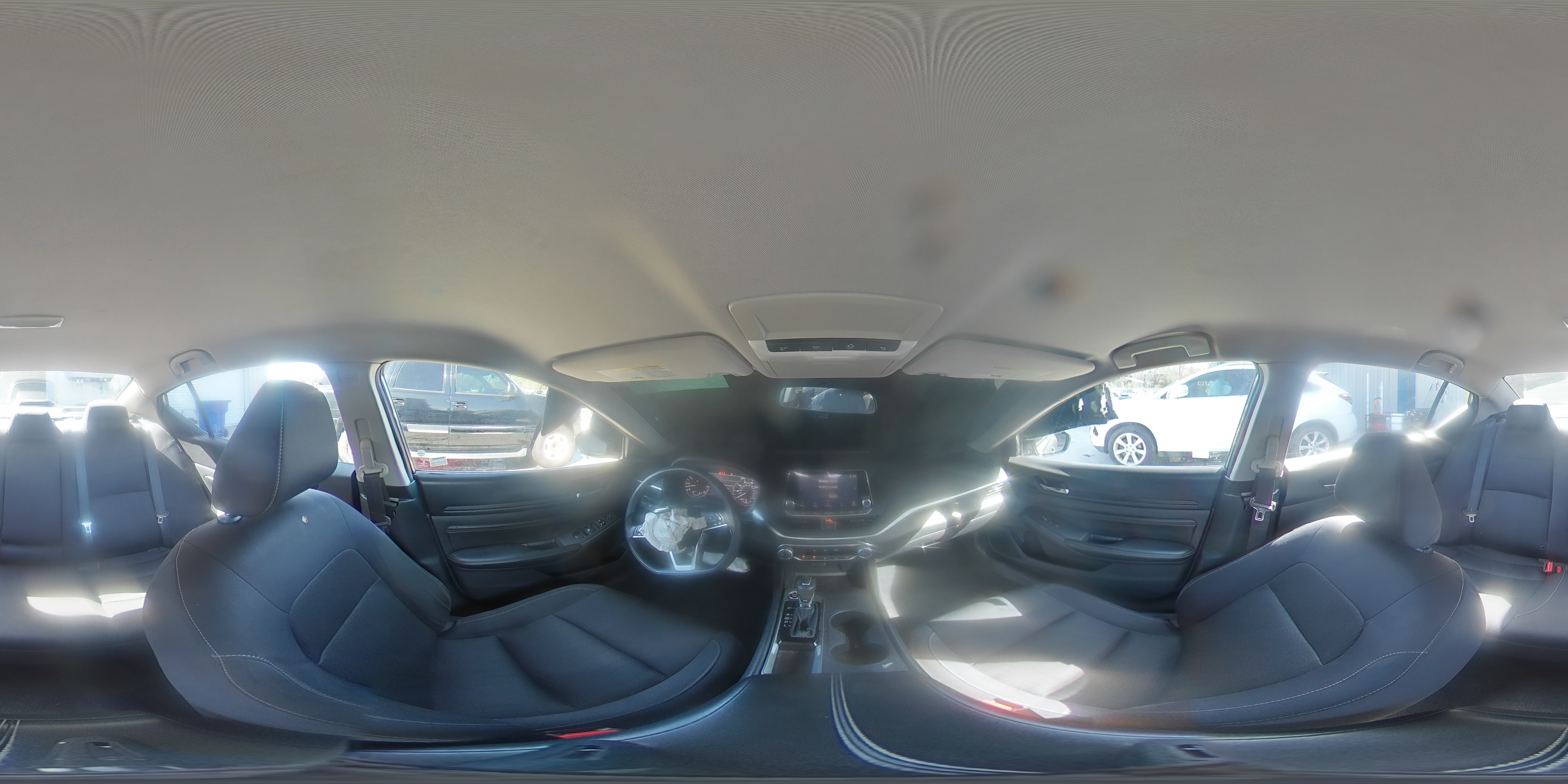 2019 Nissan Altima - Image 15