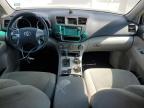 2013 Toyota Highlander Base იყიდება Kansas City-ში, KS - Front End