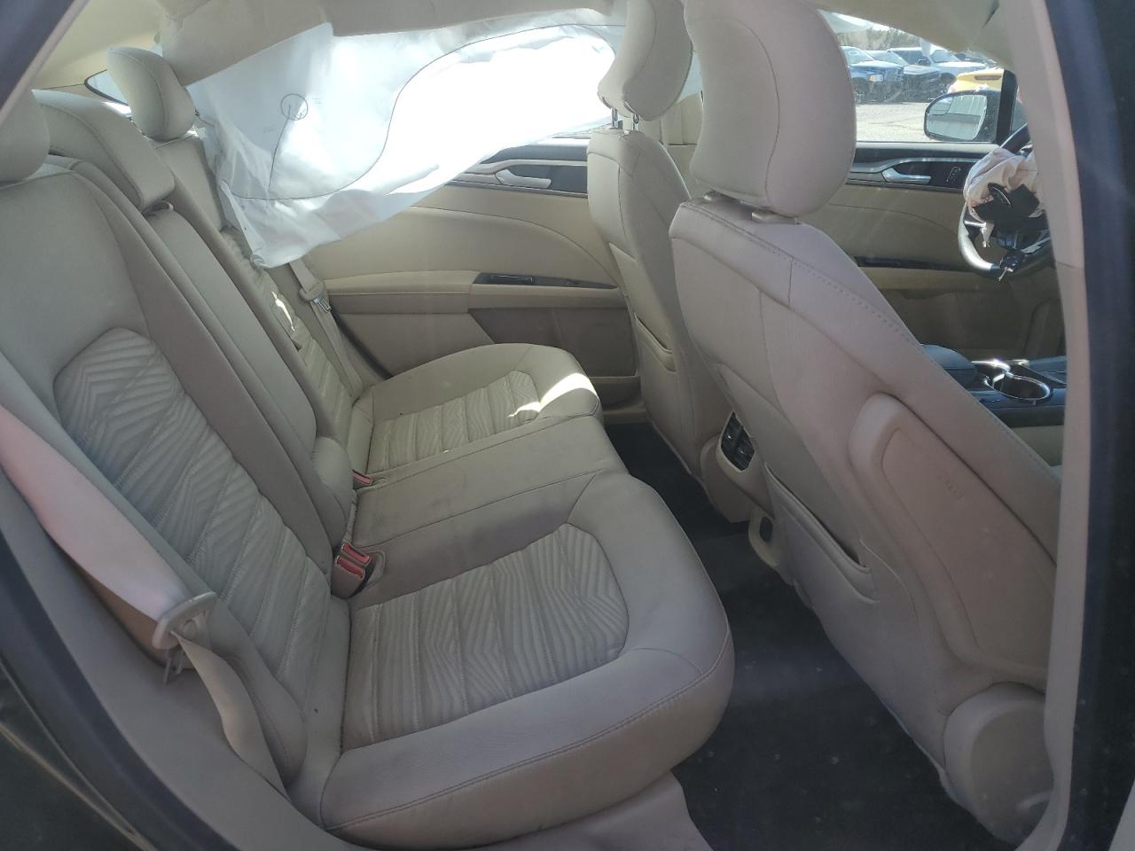 2016 Ford Fusion - Image 10