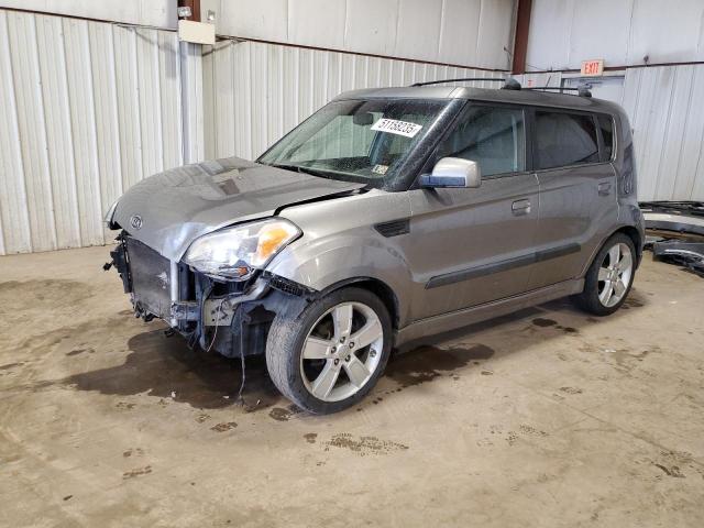2010 Kia Soul +