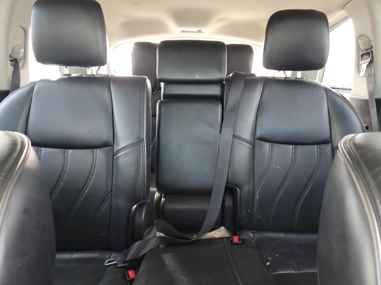 2013 Infiniti JX - Image 10