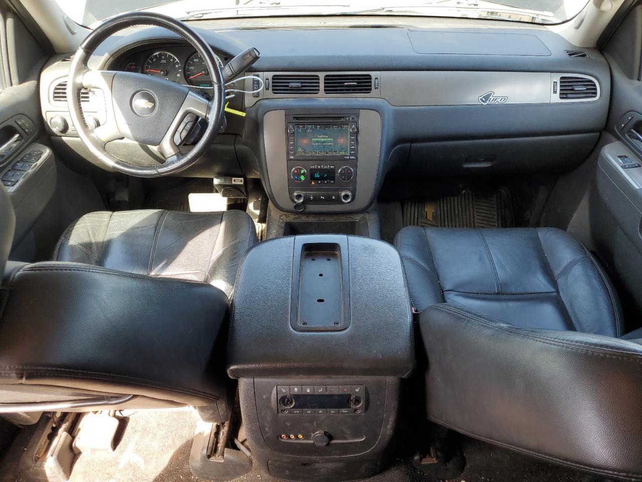 2011 Chevrolet Tahoe - Image 8