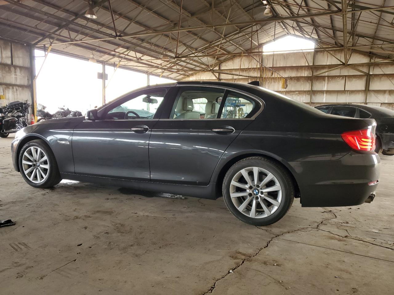 2013 BMW 5er - Image 2