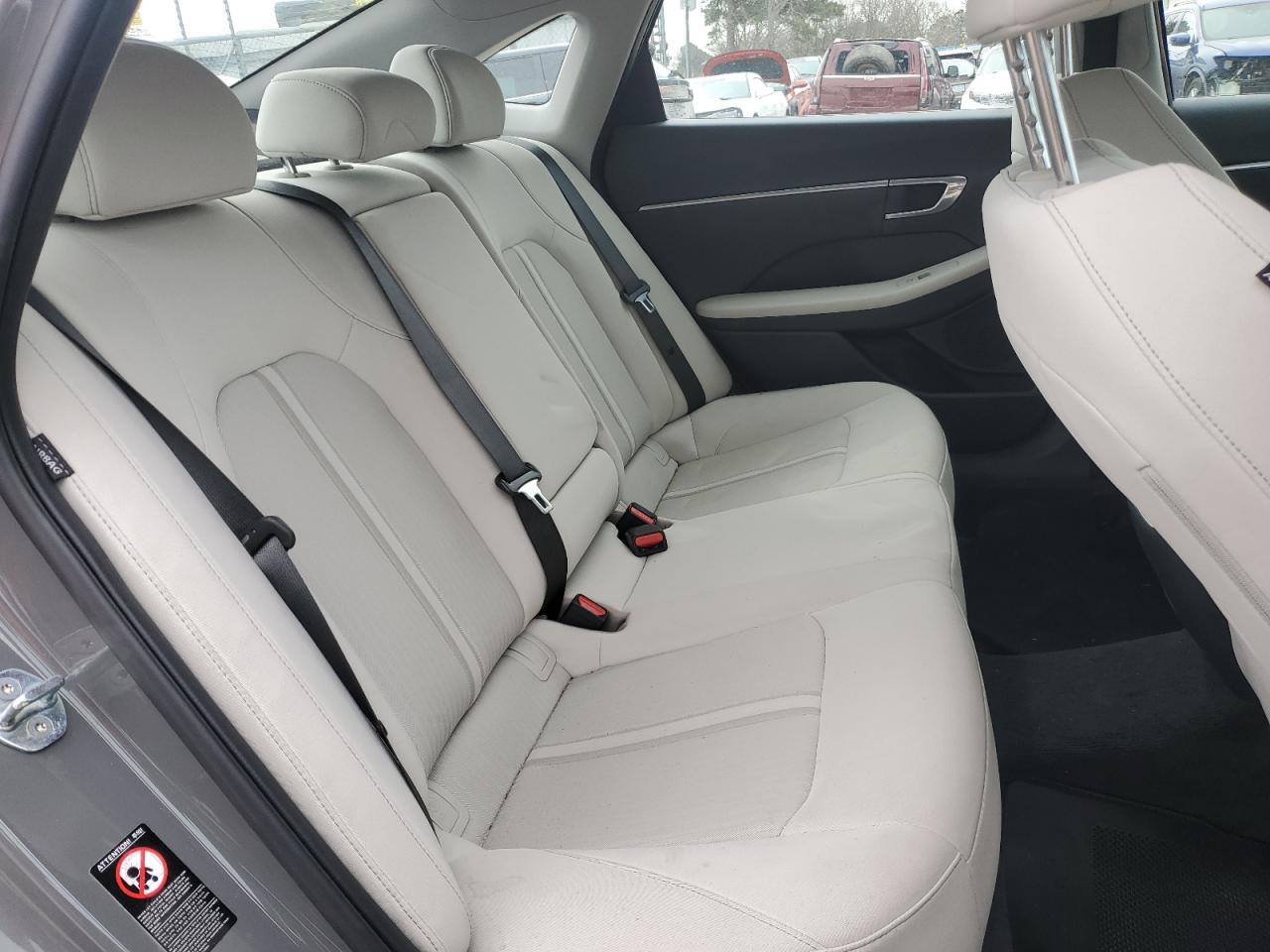 2022 Hyundai Sonata - Image 10