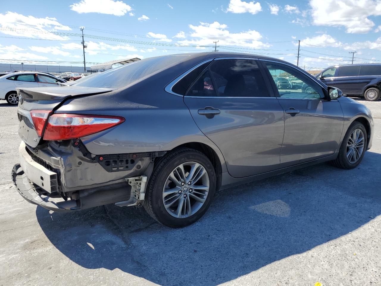 2016 Toyota Camry - Image 3