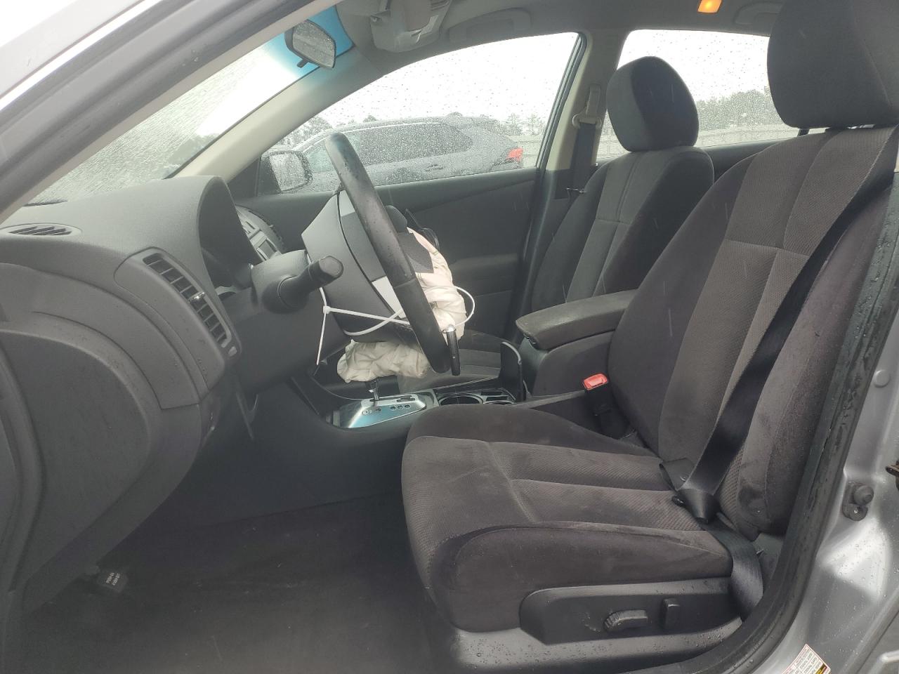 2009 Nissan Altima - Image 7