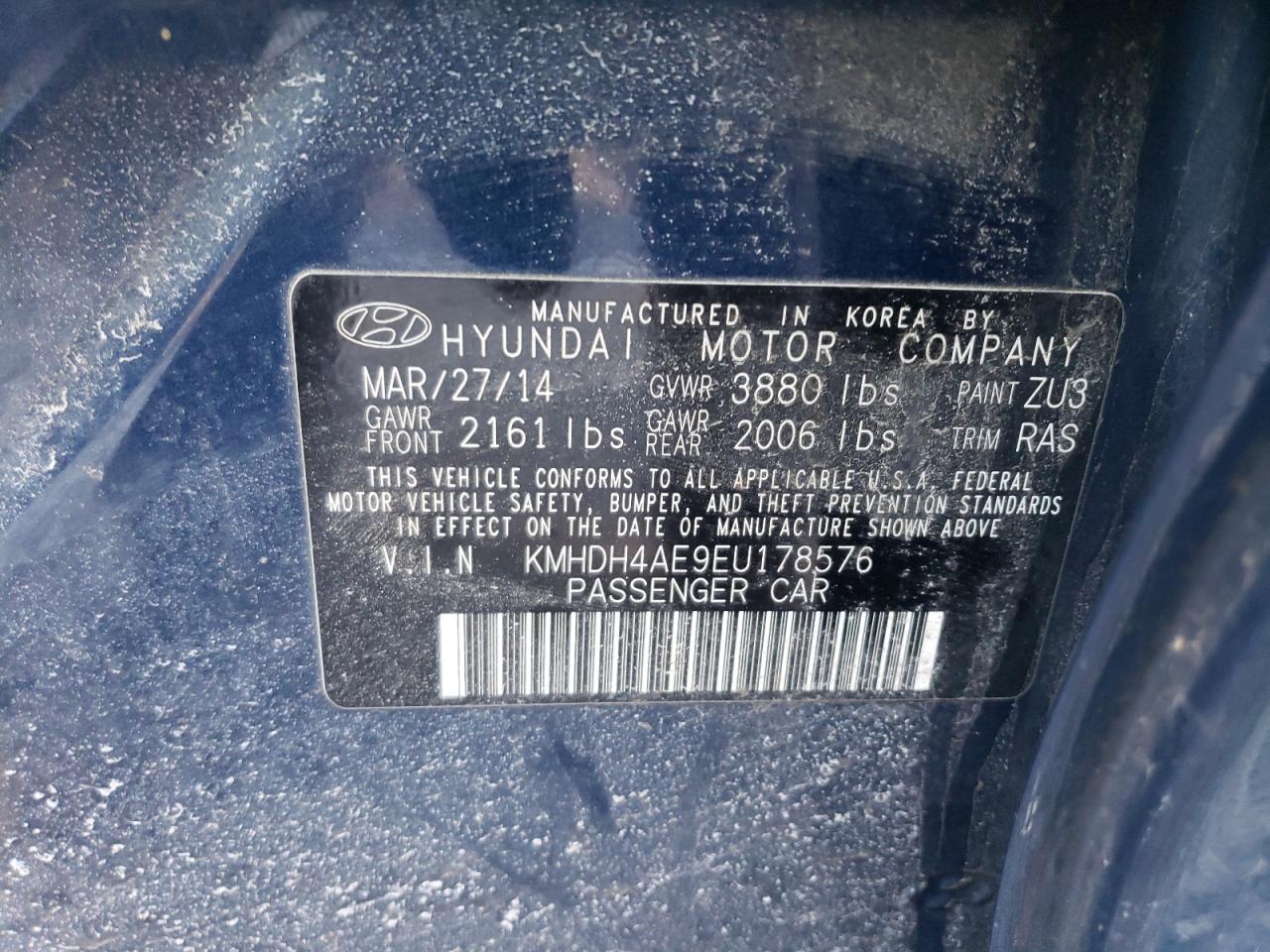 2014 Hyundai Elantra - Image 12