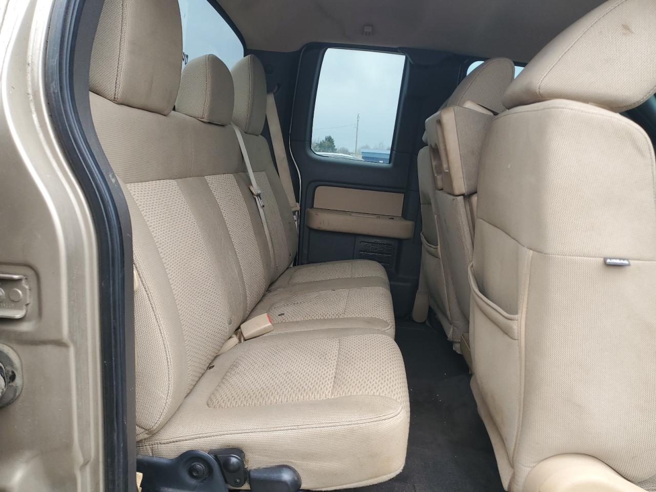 2011 Ford F-150 - Image 10