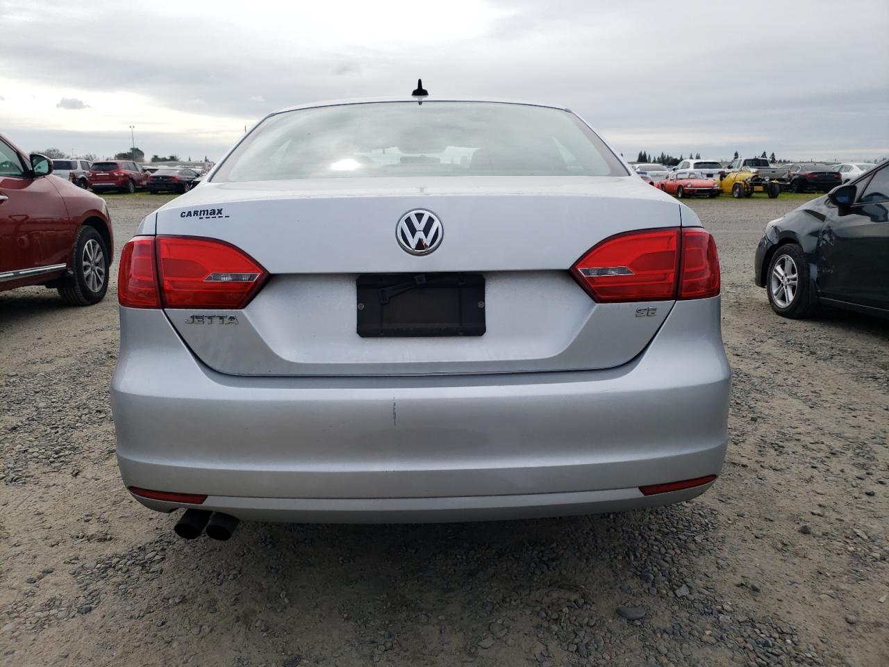 2014 Volkswagen Jetta - Image 6