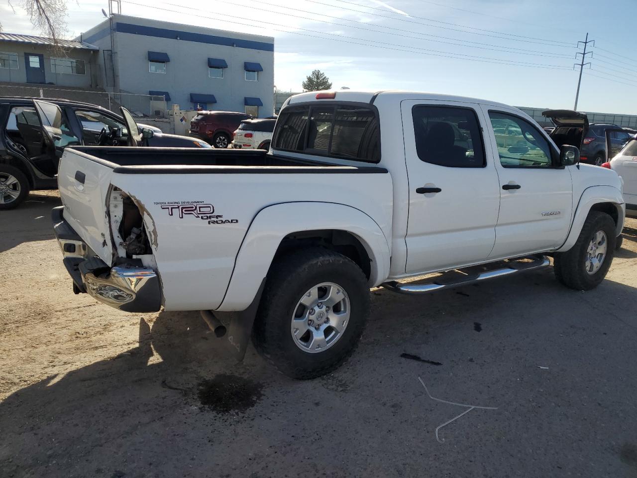2010 Toyota Tacoma - Image 3
