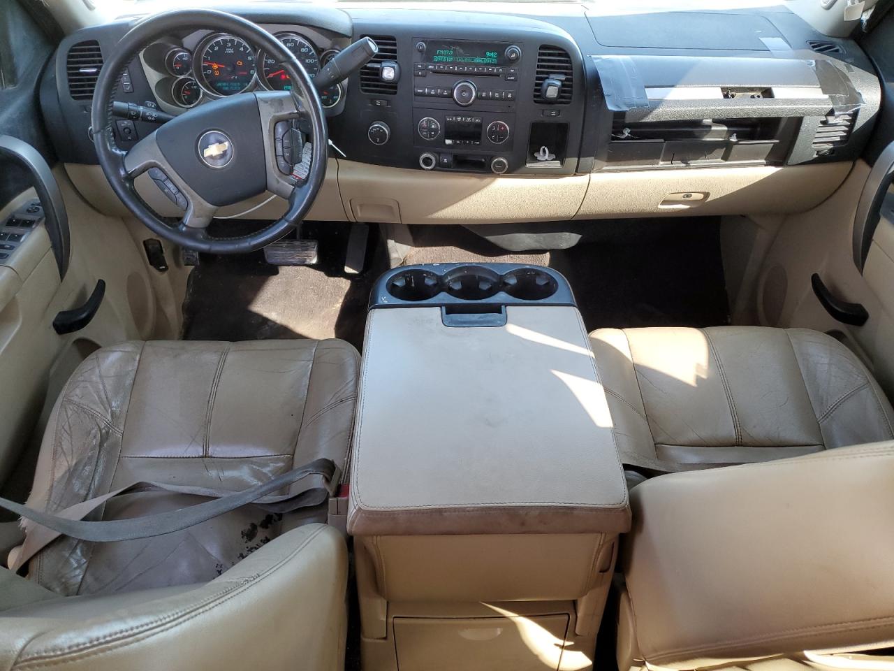 2011 Chevrolet Silverado - Image 8