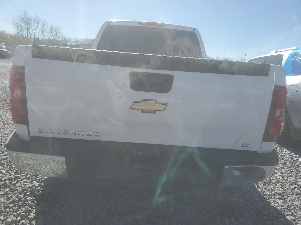 2007 Chevrolet Silverado - Image 6