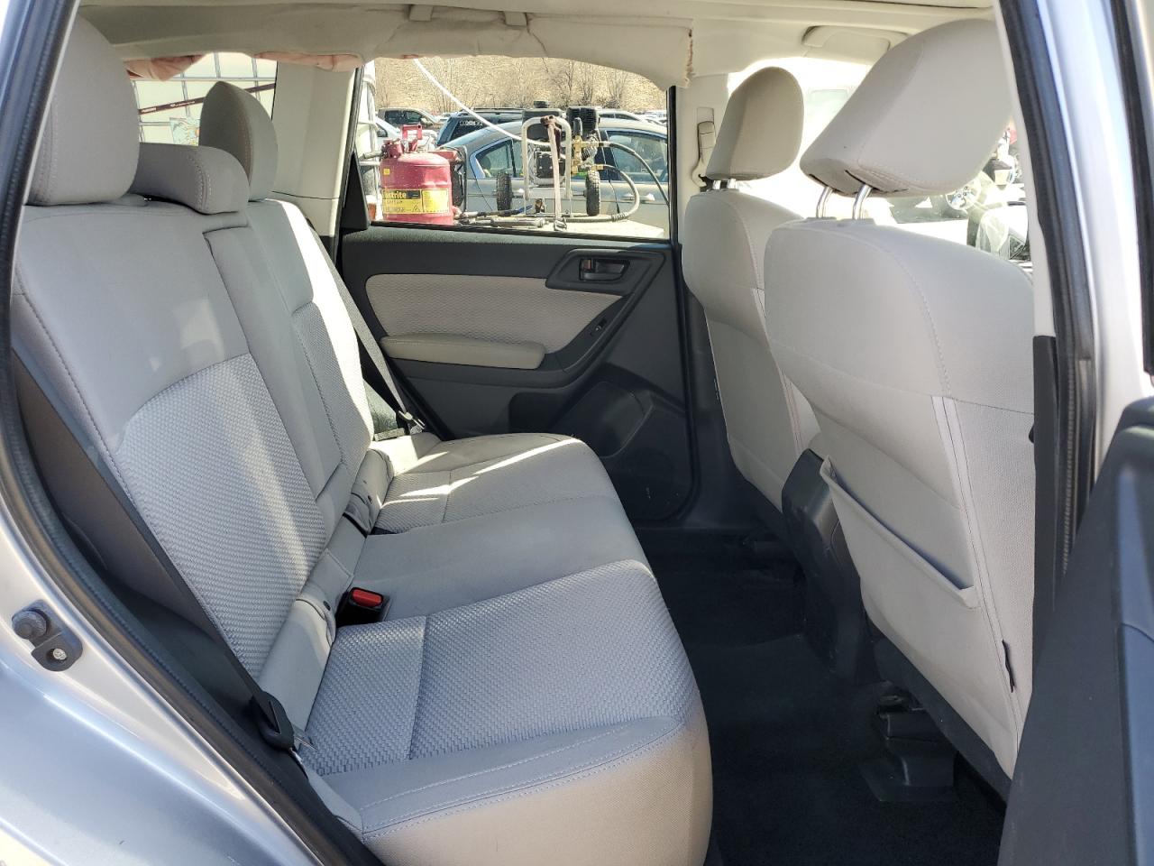 2017 Subaru Forester - Image 11