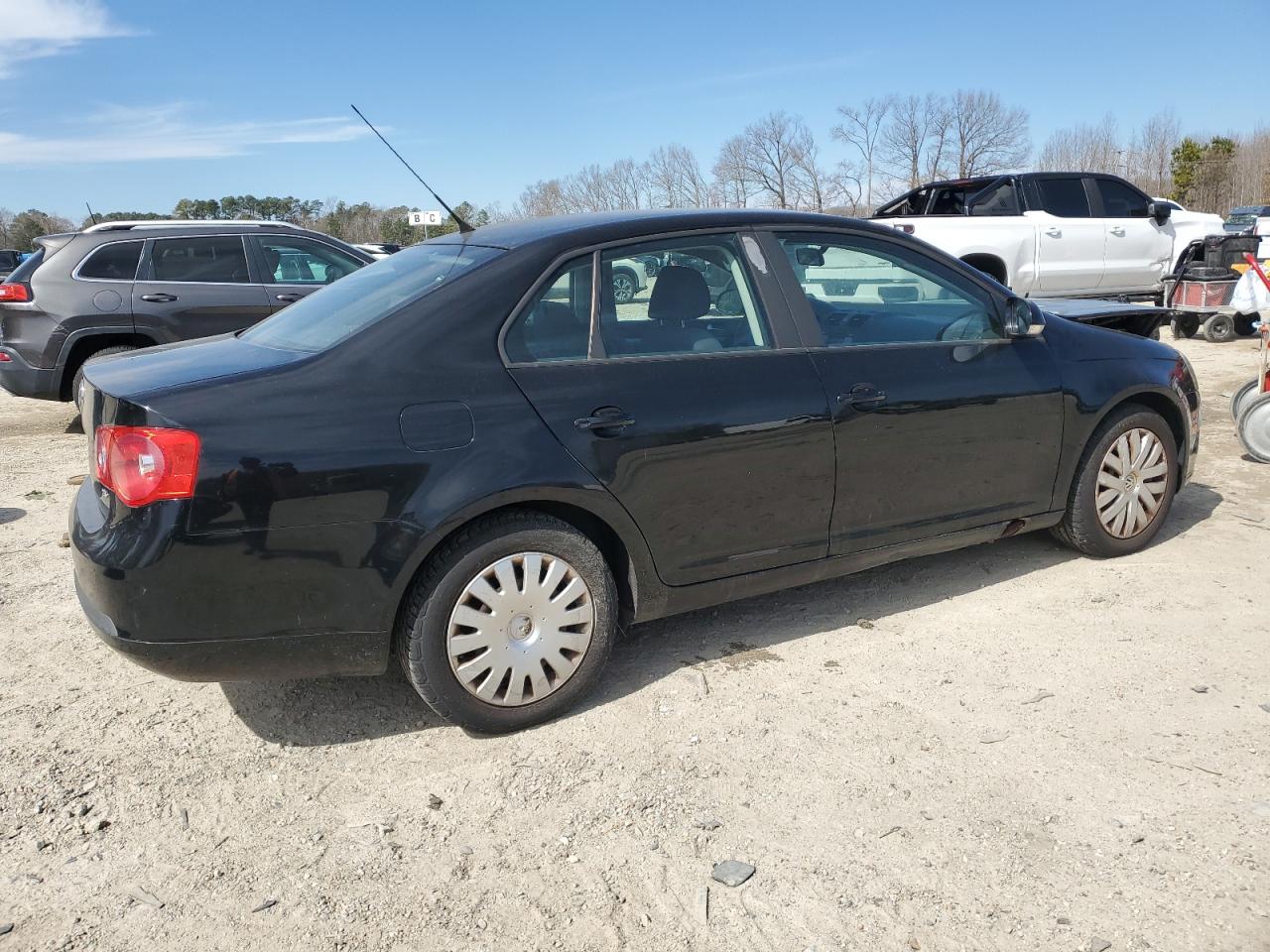2007 Volkswagen Jetta - Image 3