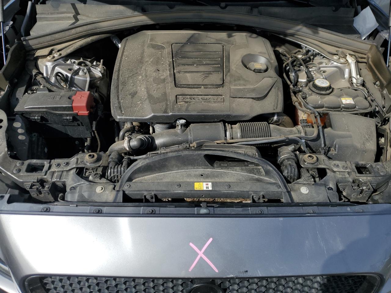 2020 Jaguar F-Pace - Image 12