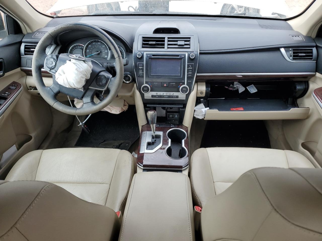 2012 Toyota Camry - Image 8