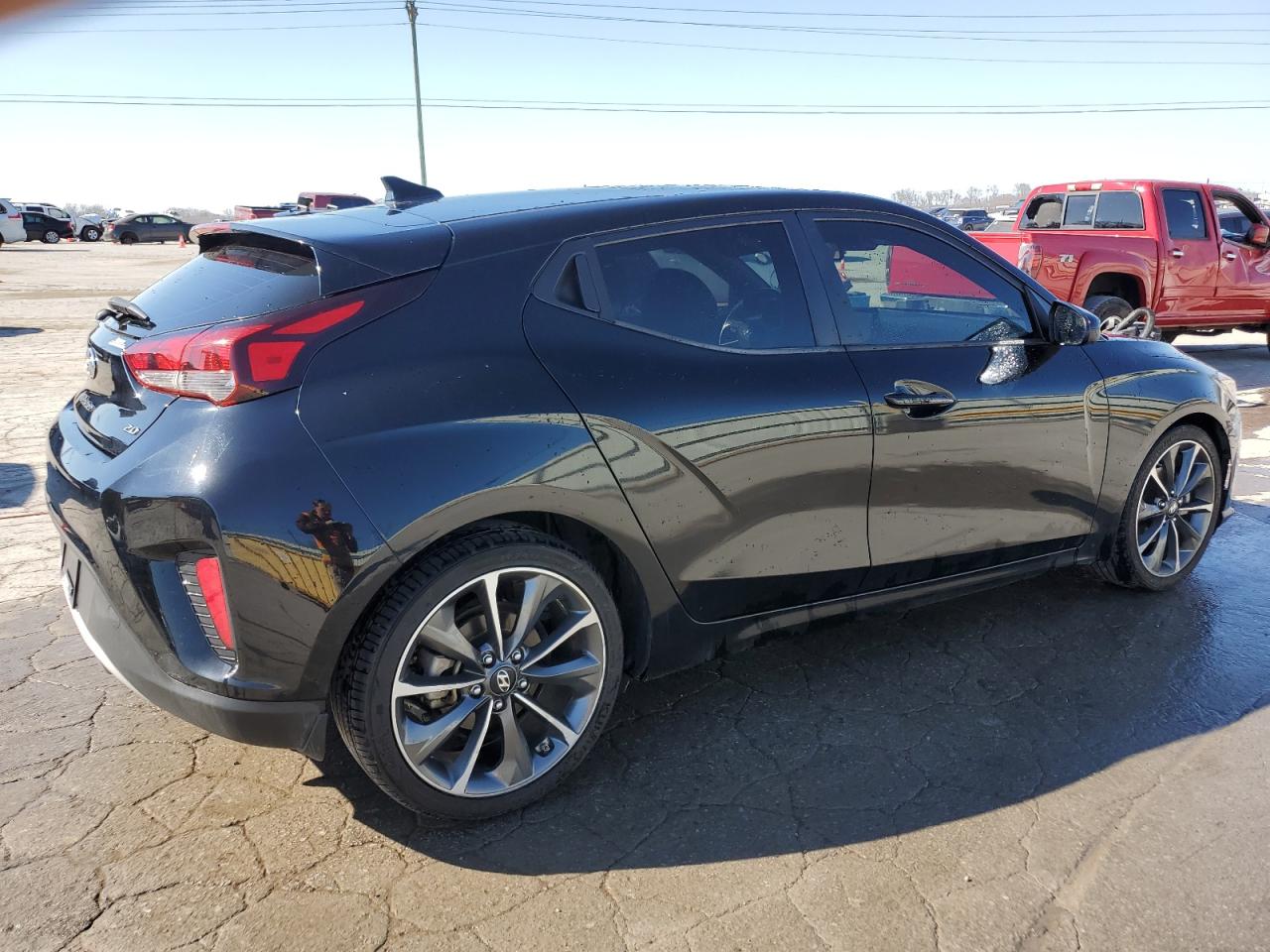 2020 Hyundai Veloster - Image 3