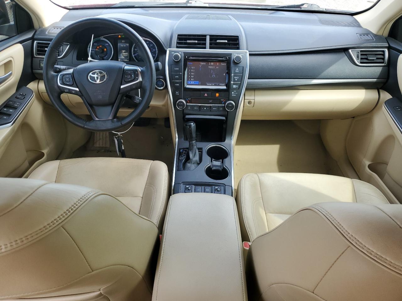 2015 Toyota Camry - Image 8