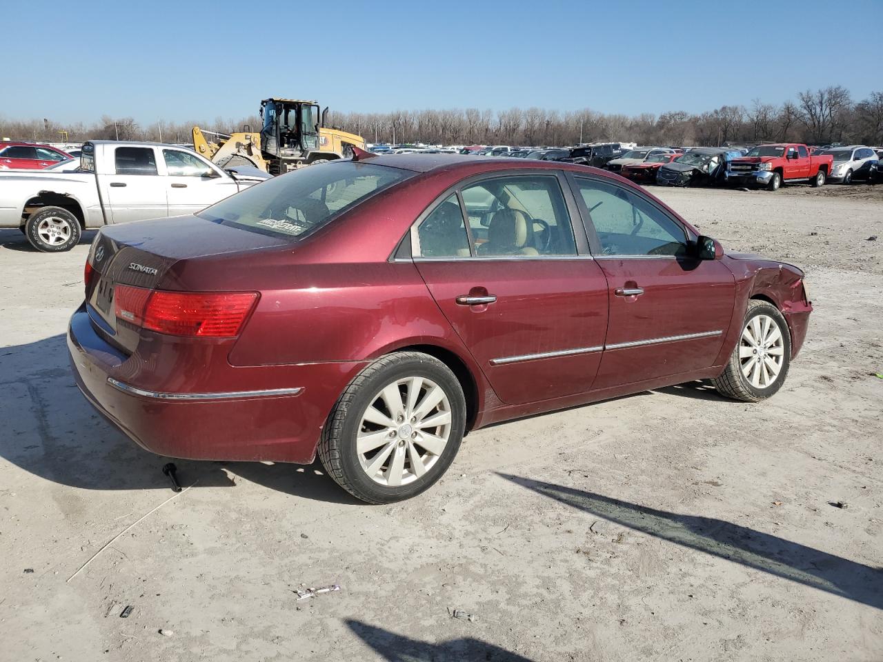 2009 Hyundai Sonata - Image 3