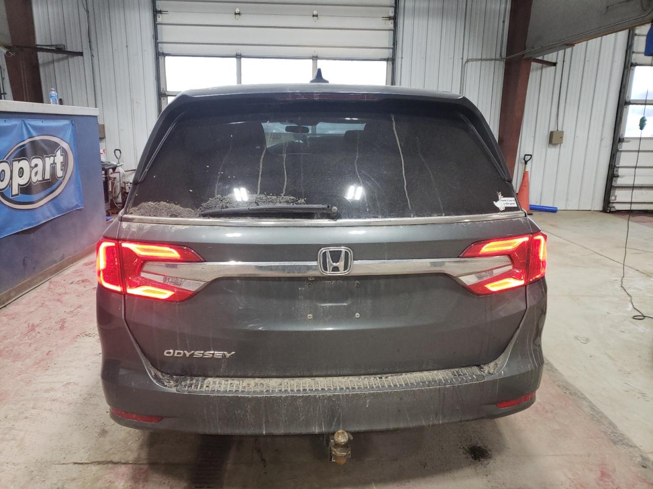 2018 Honda Odyssey - Image 6