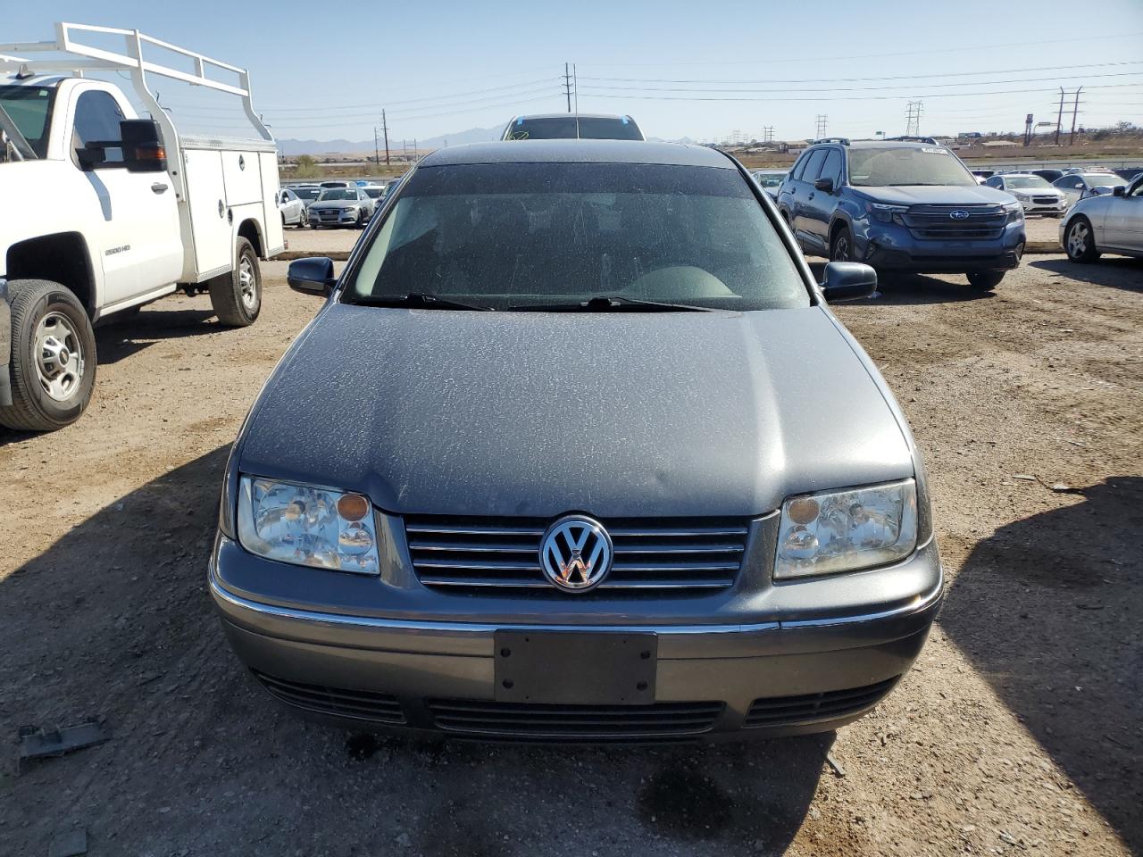 2004 Volkswagen Jetta - Image 5