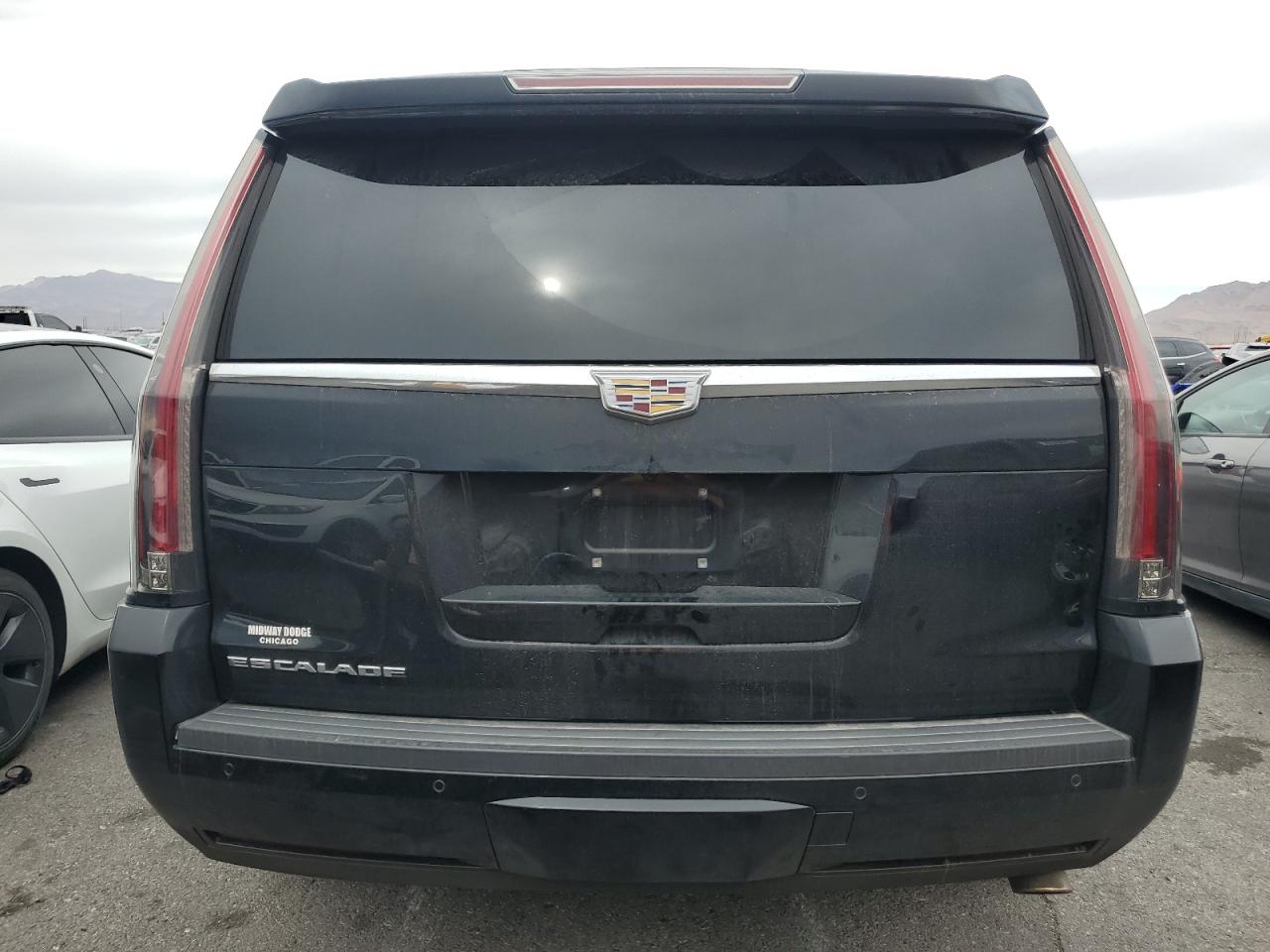 2016 Cadillac Escalade - Image 6