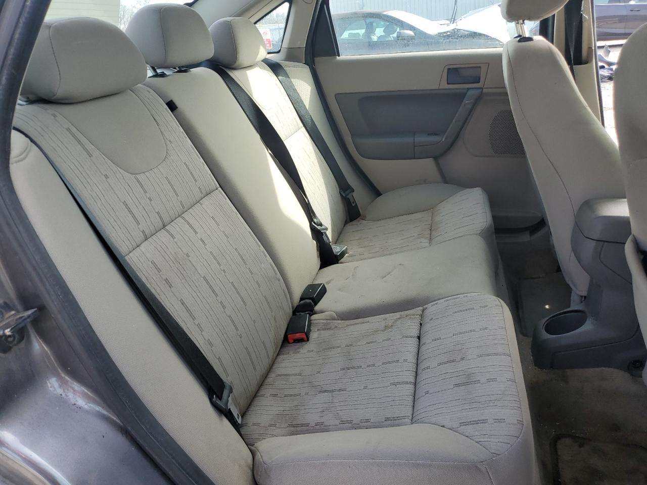 2009 Ford Focus - Image 10