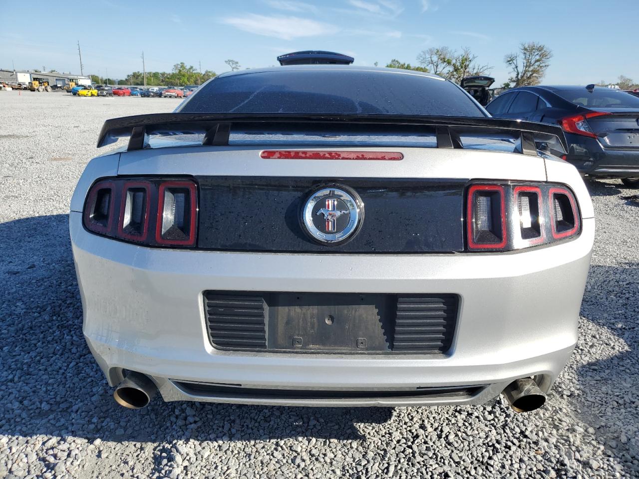 2014 Ford Mustang - Image 6