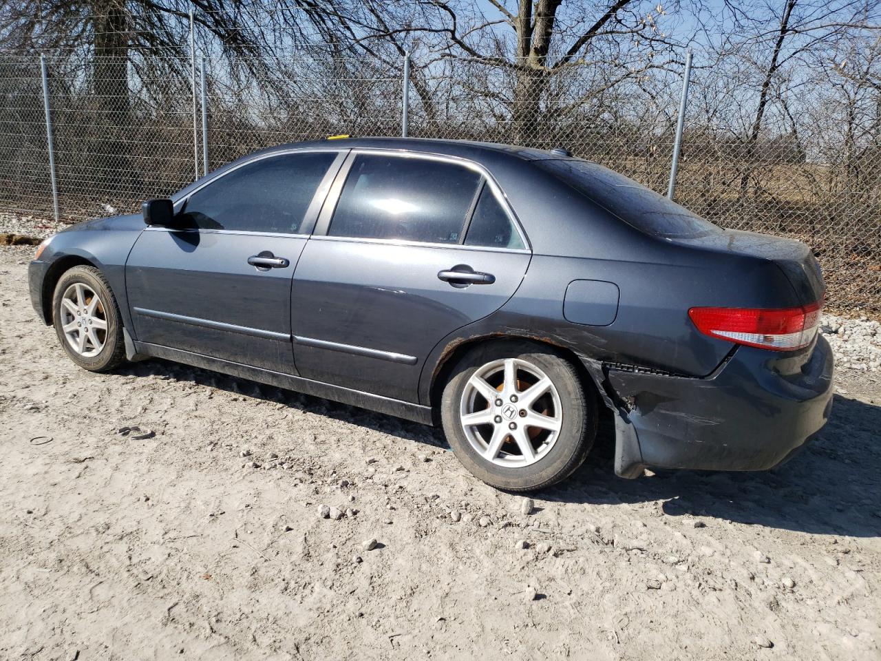 2004 Honda Accord - Image 2