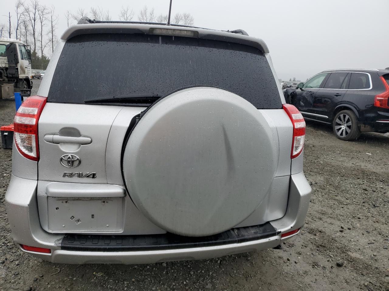 2011 Toyota RAV 4 - Image 6