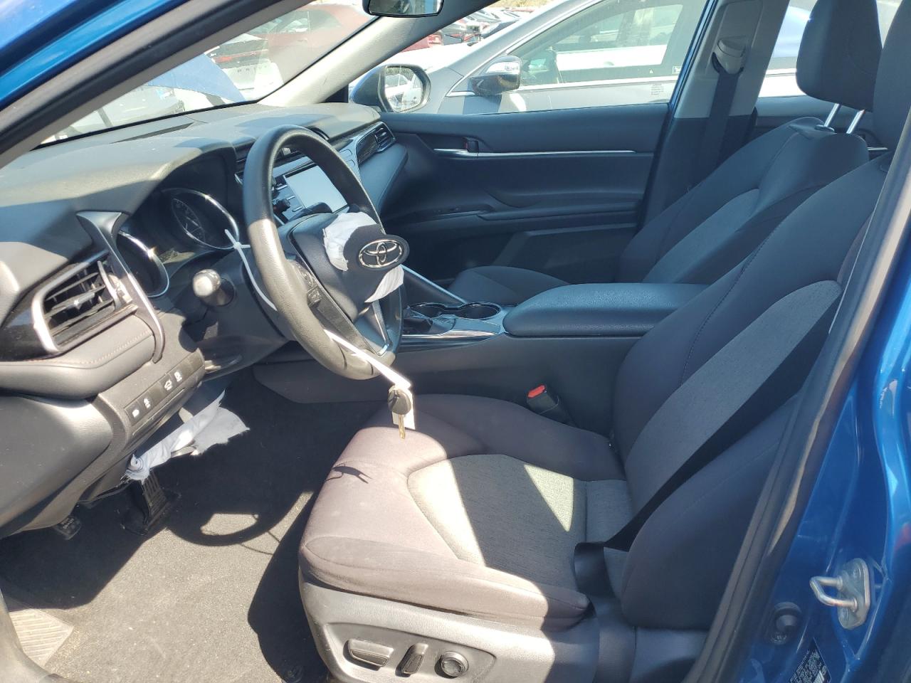 2019 Toyota Camry - Image 7