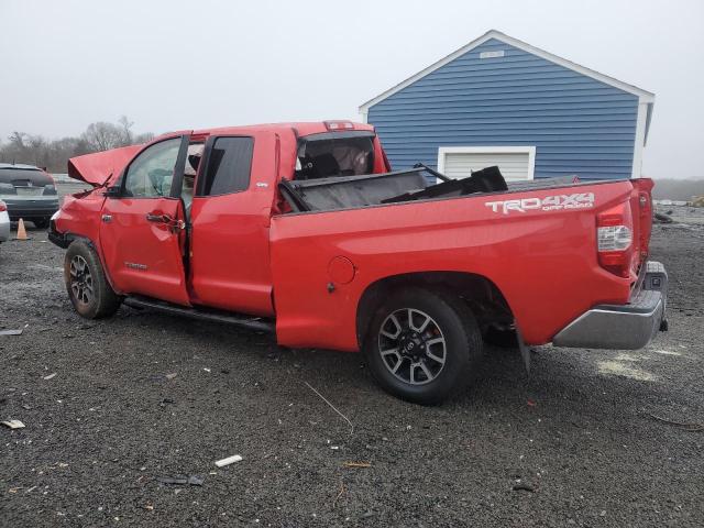 Пікапи TOYOTA TUNDRA 2015 Червоний