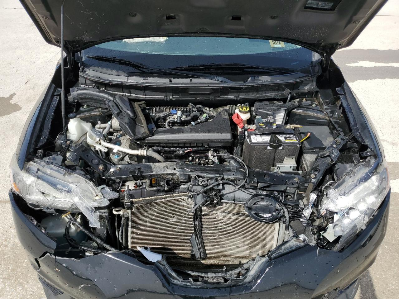 2015 Nissan Rogue - Image 12