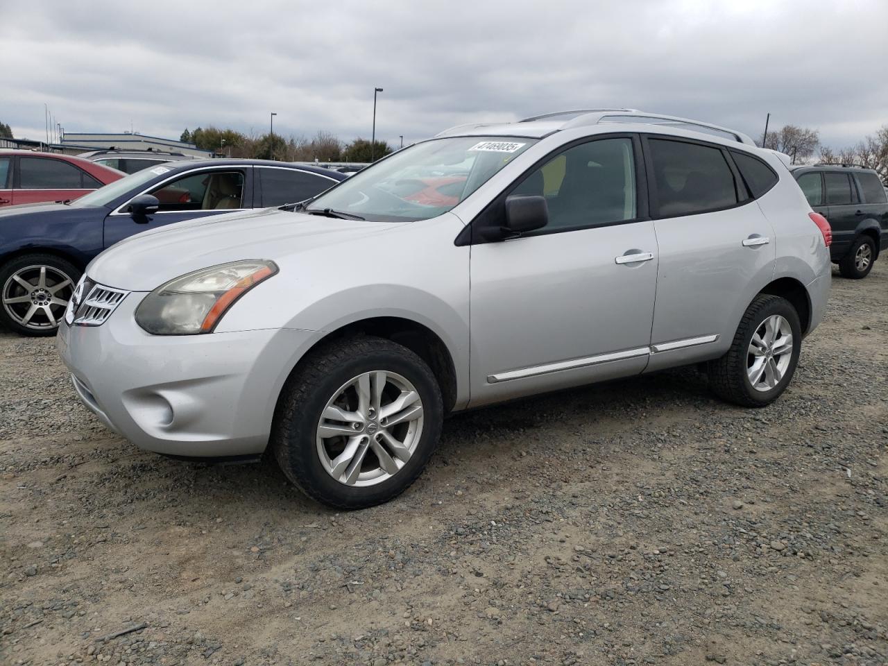 2015 Nissan Rogue - Image 1