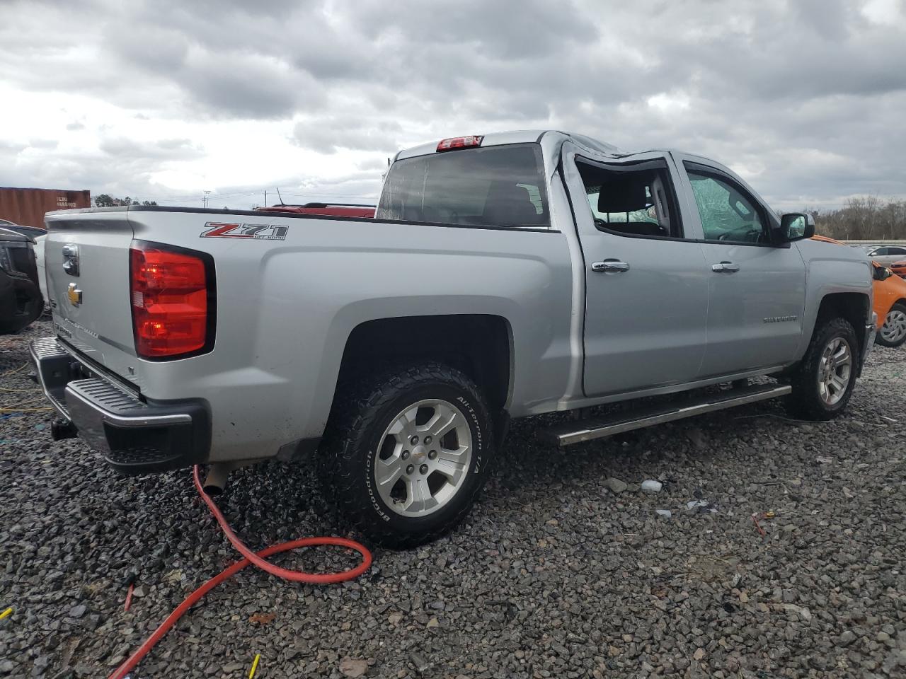 2014 Chevrolet Silverado - Image 3